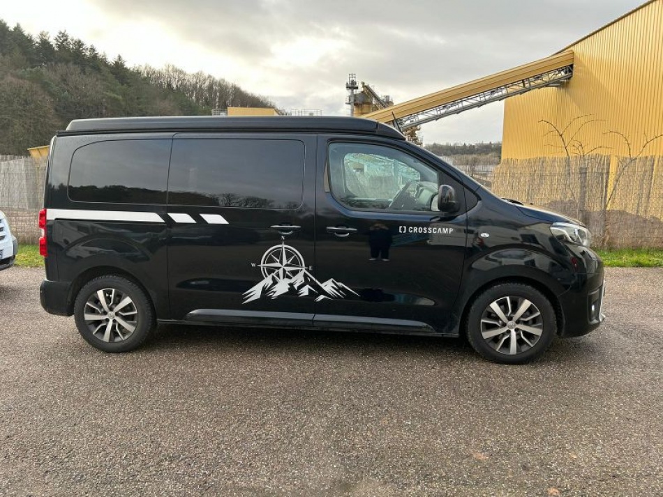 Van amenage Toit relevable Crosscamp Lite Noir NEWCAMP 57